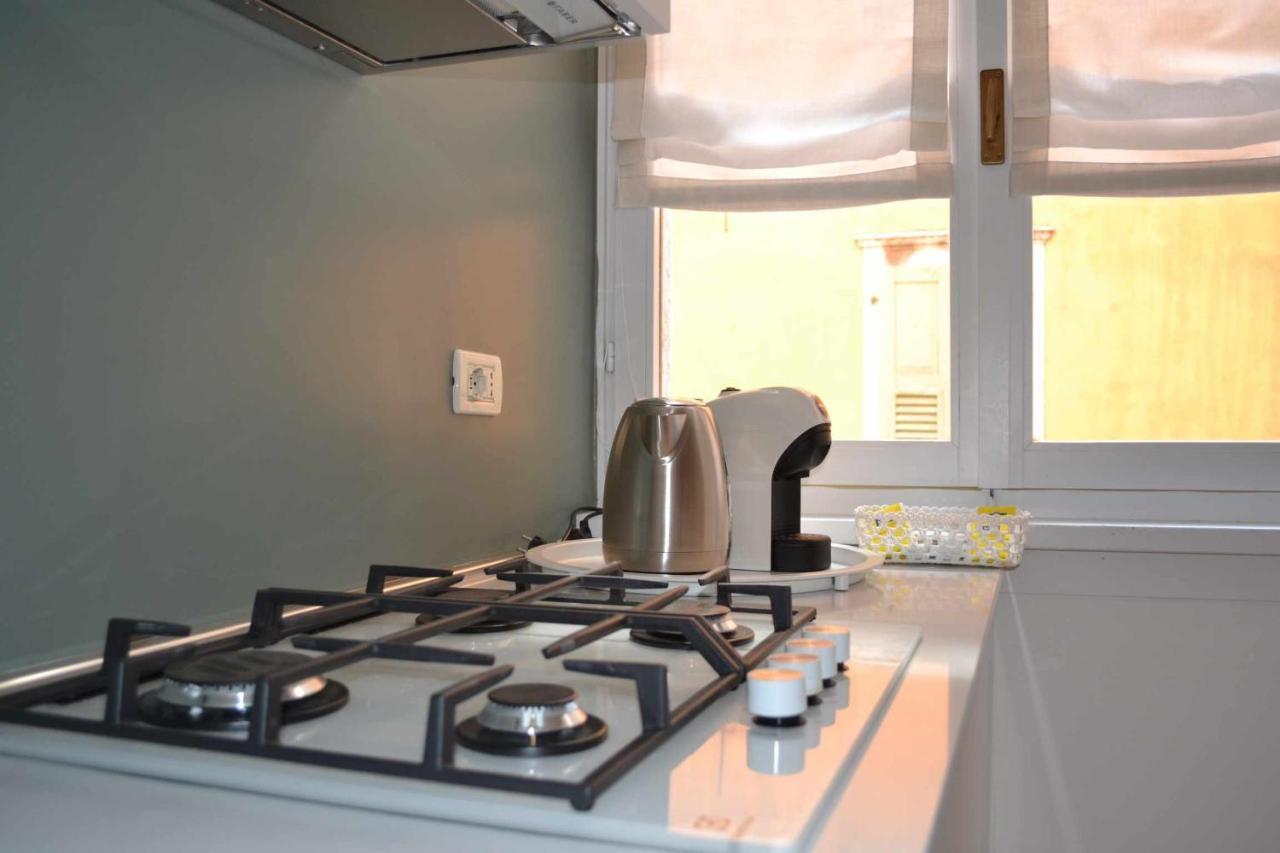 Ferienwohnung Lantica Torre Riva del Garda Exterior foto