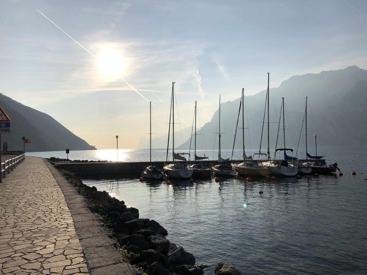 Ferienwohnung Lantica Torre Riva del Garda Exterior foto